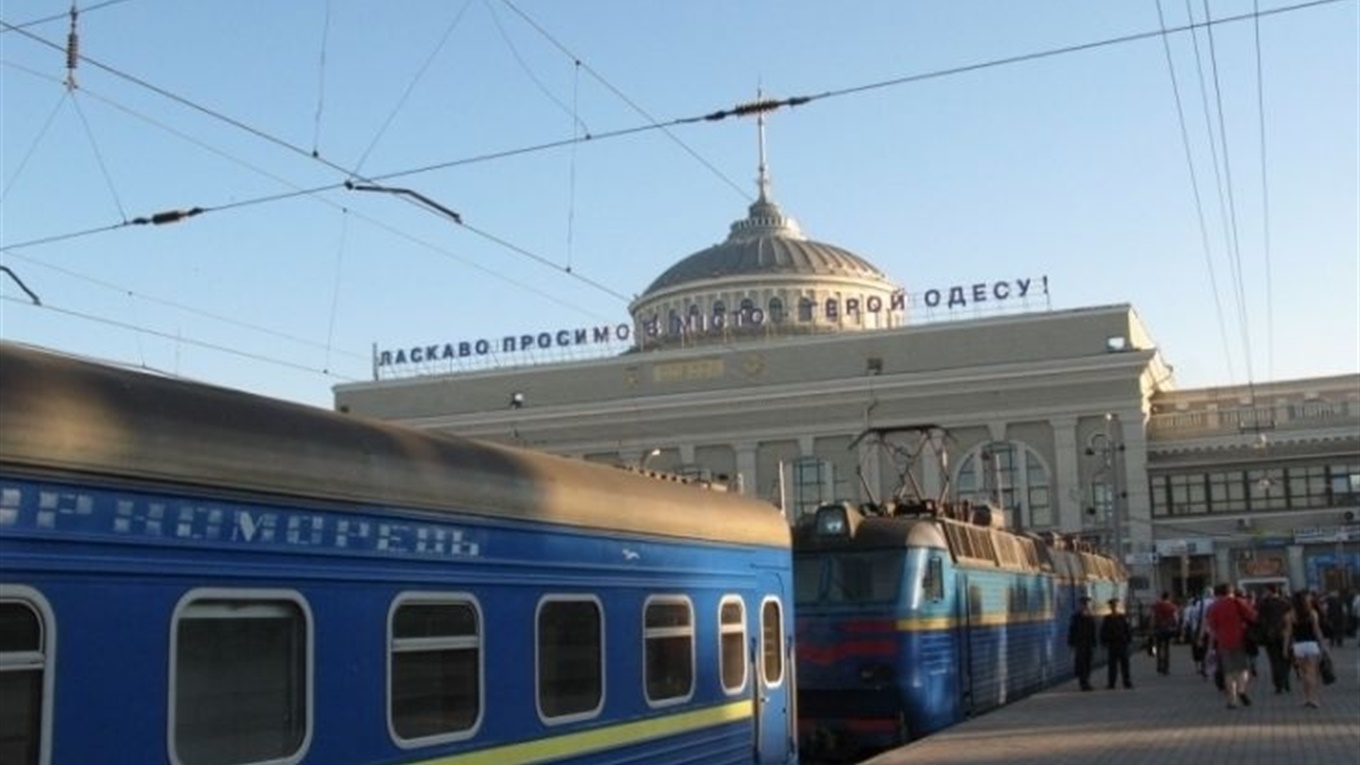 Потягом до морських курортів України. У продажу з'явилися квитки