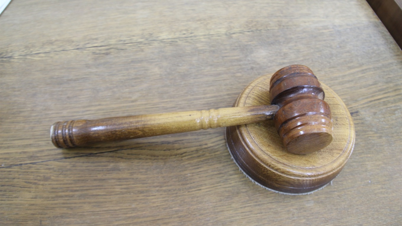 Суд по справі Аксьонова відкладено на два місяці через неготовність прокурора