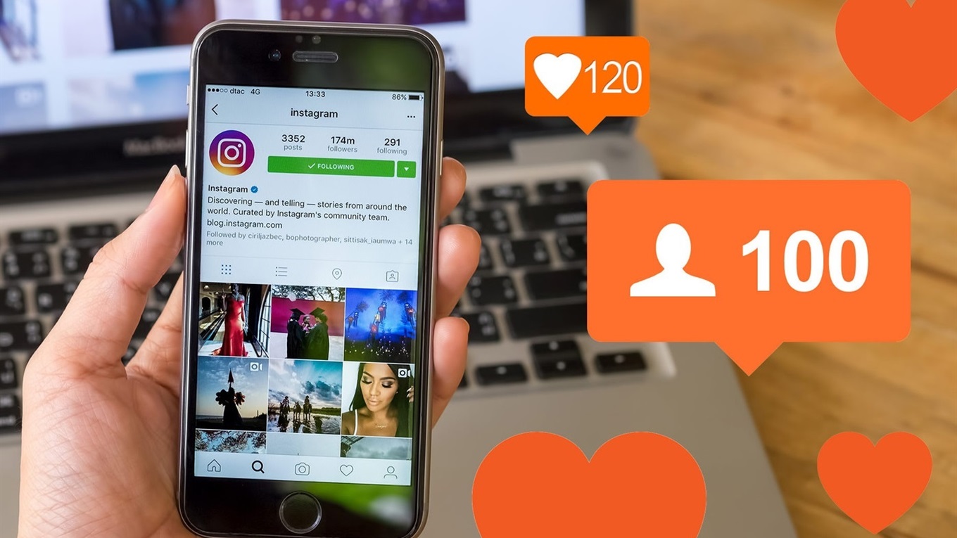 Як виглядають популярні Instagram-дівчата з Новограда: підбірка фото