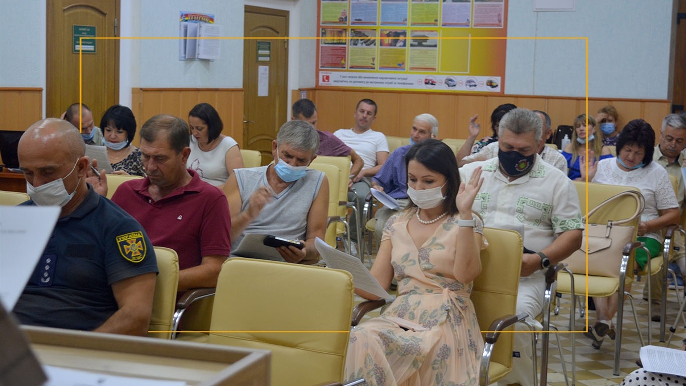 Сесія міської ради: затверджували звіт і голосували за створення Центру професійного розвитку 