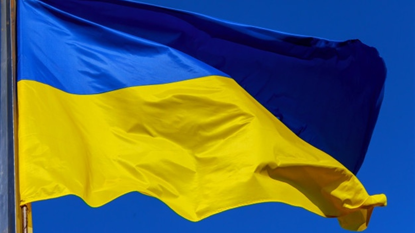 Із Днем Державного Прапора України первомайців вітає Олександр Кукуруза