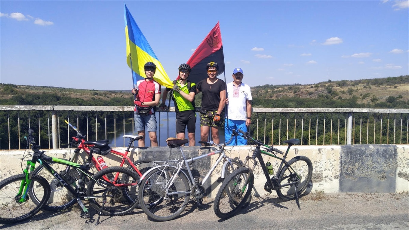 «За найменшої можливості — їдьте»: про первомайський велопробіг розповідає його учасниця