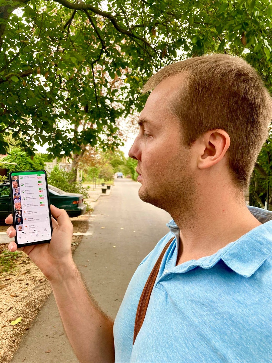 Павло Колотвін тестує PolitScanner