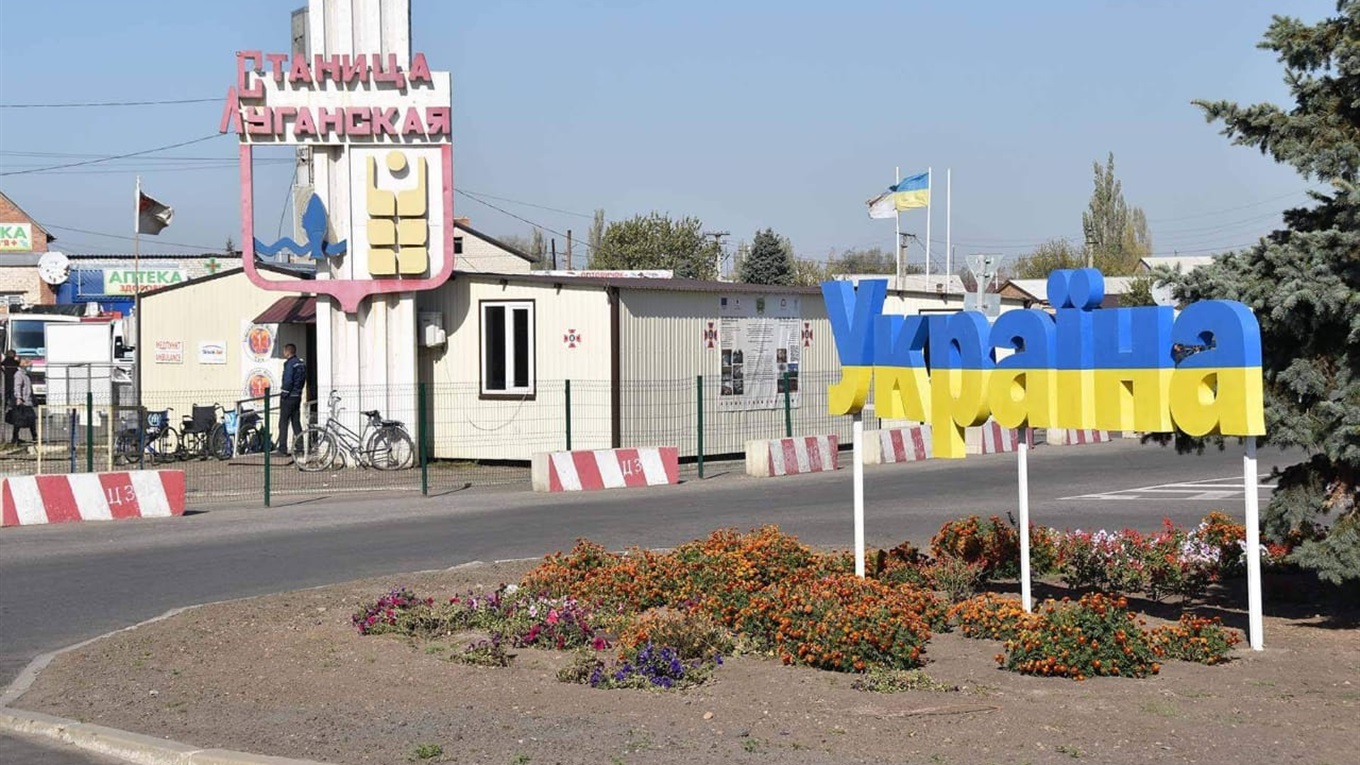 КПВВ «Станица Луганская» закроют с 15 октября: объясняем, что происходит