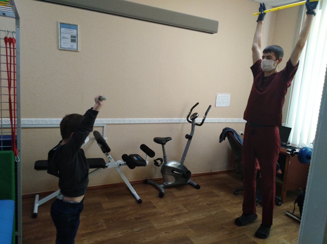 Тем временем в ДонОГА отчитались, что не смотря на карантин работают реабилитационные центры для детей-инвалидов