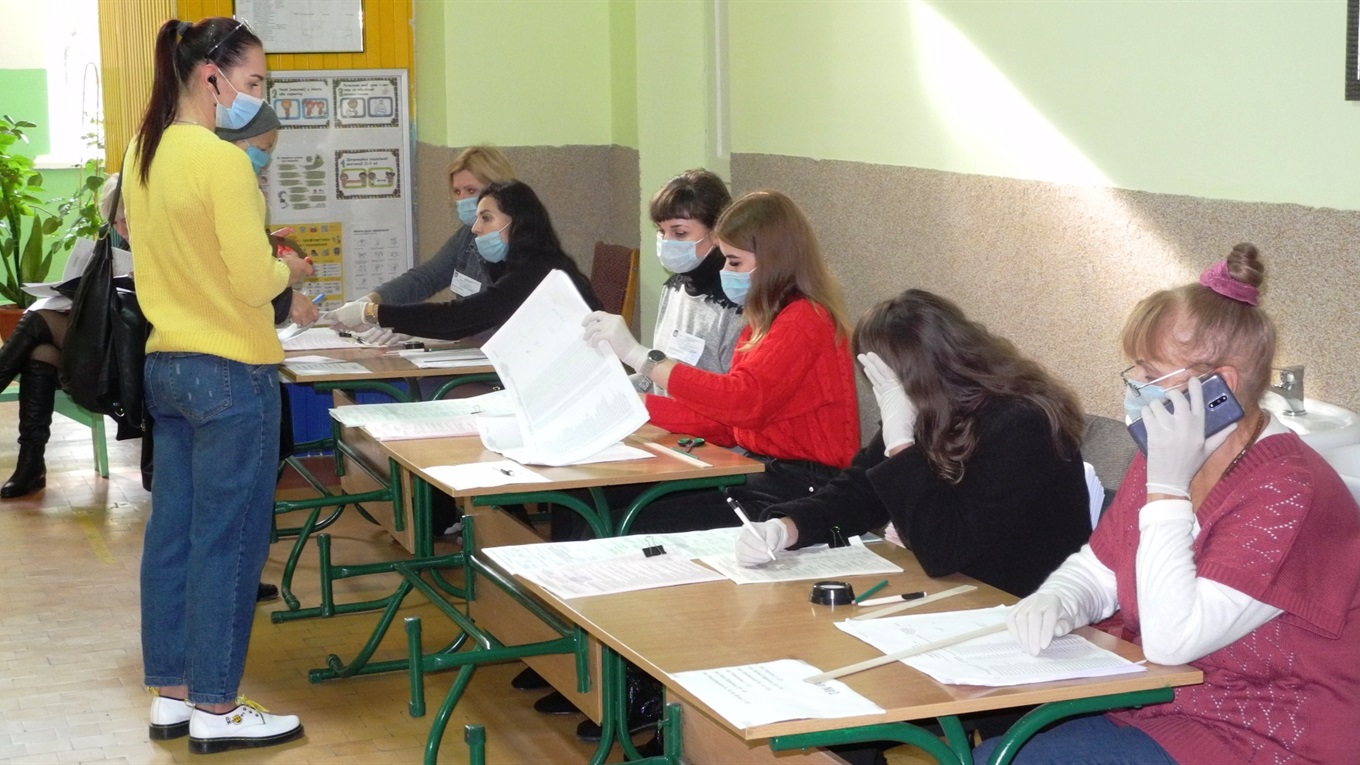 У першій половині дня в Переяславі низька явка виборців