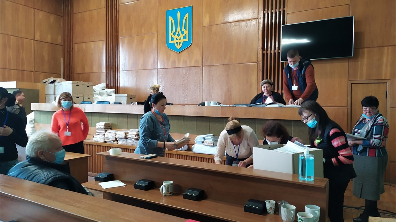 Измаил подсчитывает голоса: уже известны предварительные результаты выборов (видео)