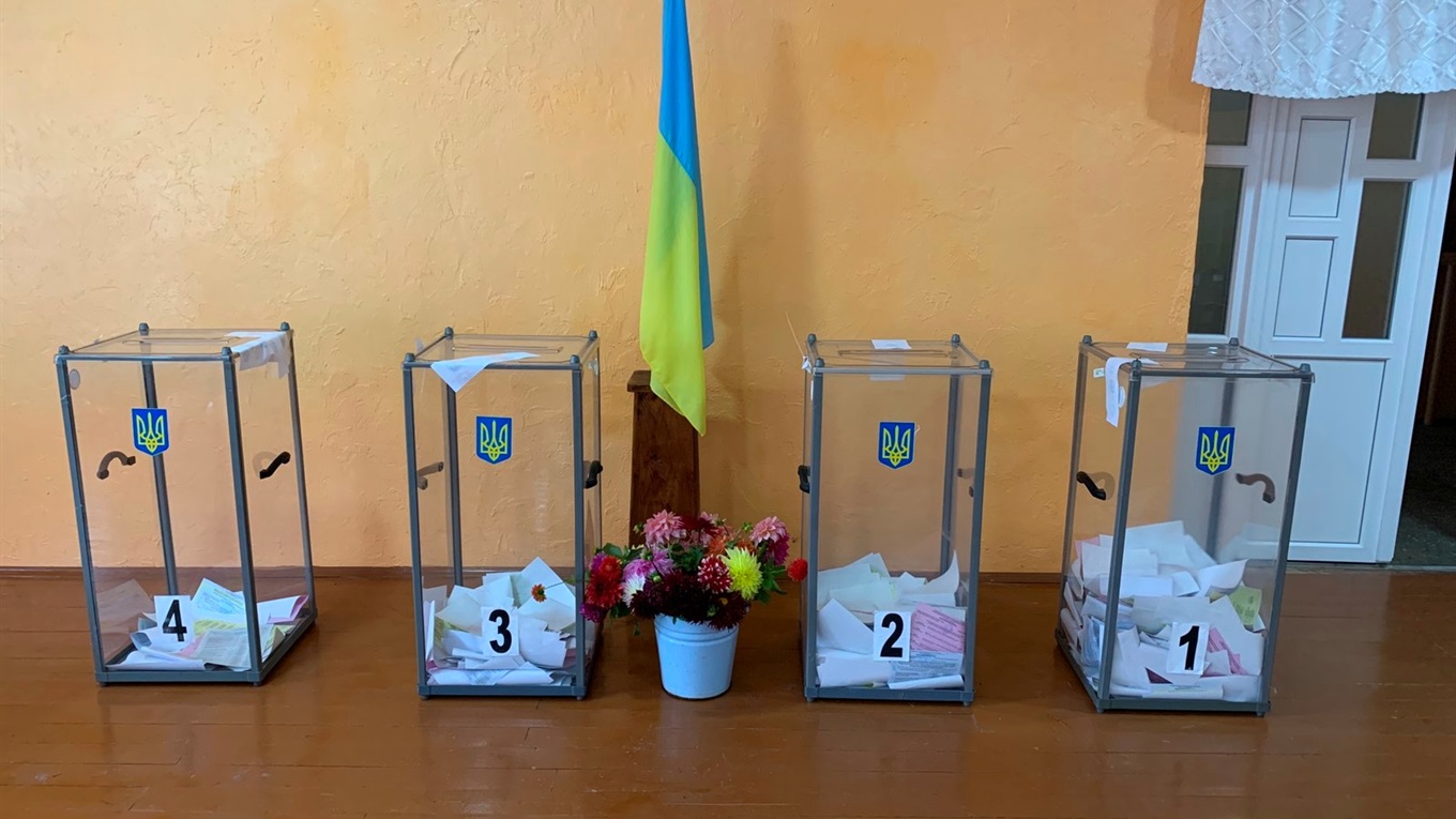 Хто очолить громади: прізвища переможців виборів