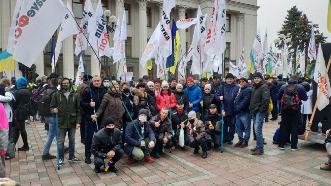 Шосткинці мітингують під Верховною Радою. Фото+відео