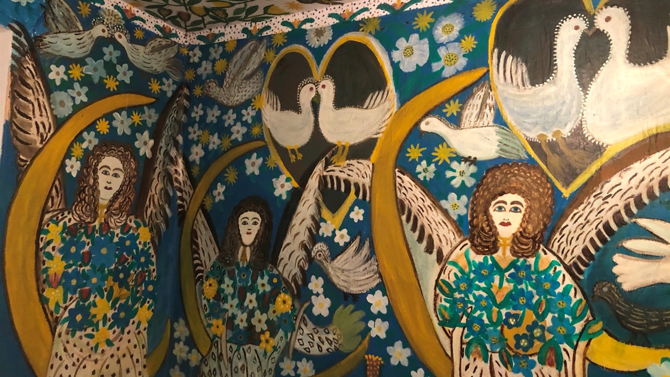 Еталонний зразок наївного мистецтва в Олешках. Чому вам потрібно в музей-не музей Поліни Райко
