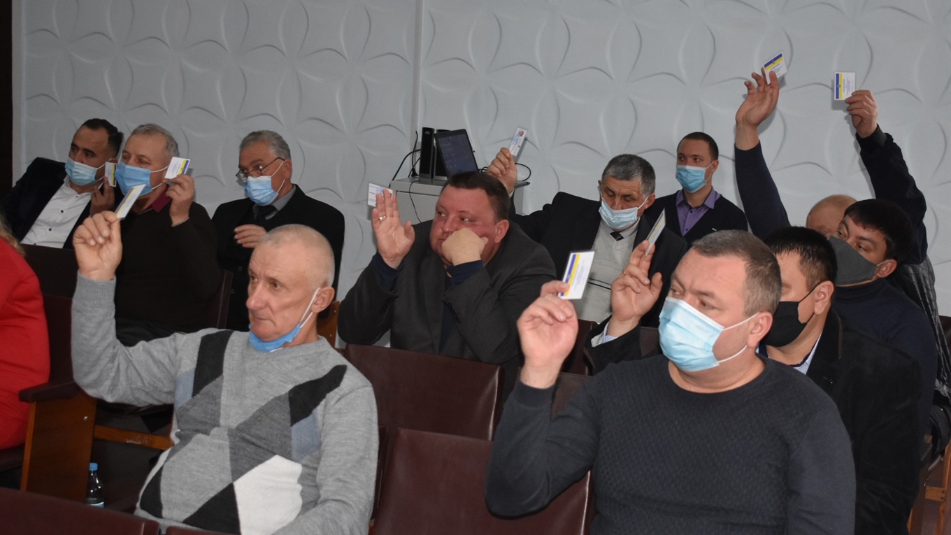 На першій сесії Нижньосірогозької селищної ради затвердили постійні депутатські комісії 