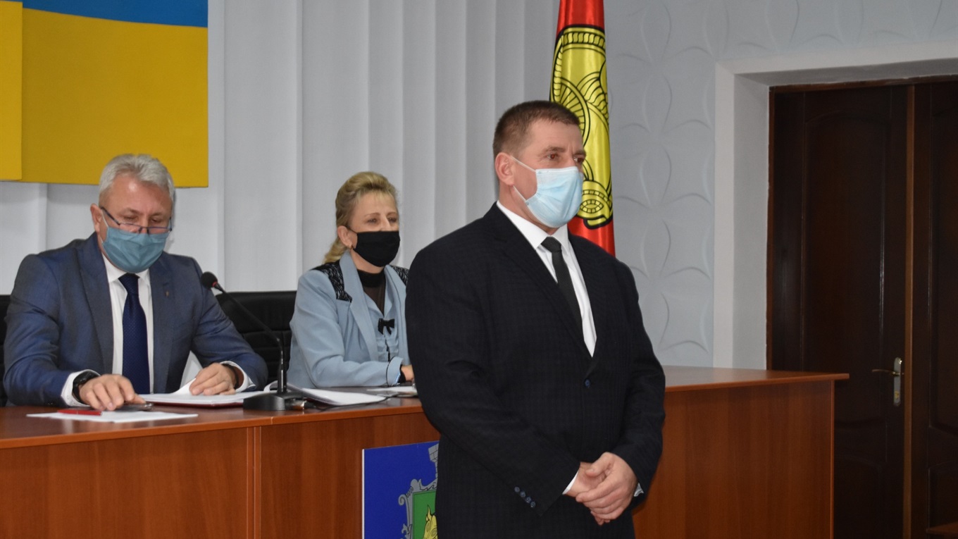 Кандидатуру заступника голови Нижньосірогозької селищної ради підтримав увесь депутатський корпус