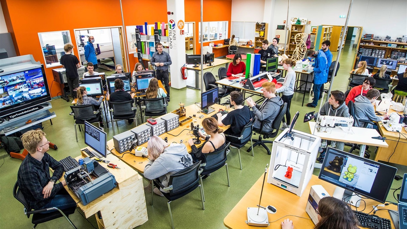 “3D принтер, 3D сканер та інше сучасне обладнання”: Хто відкриває цифрову лабораторію у Волновасі?