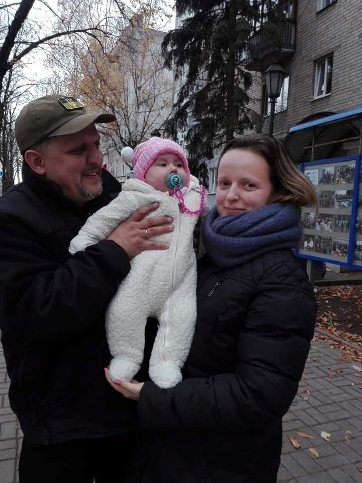 Сергій і Оксана з похресником