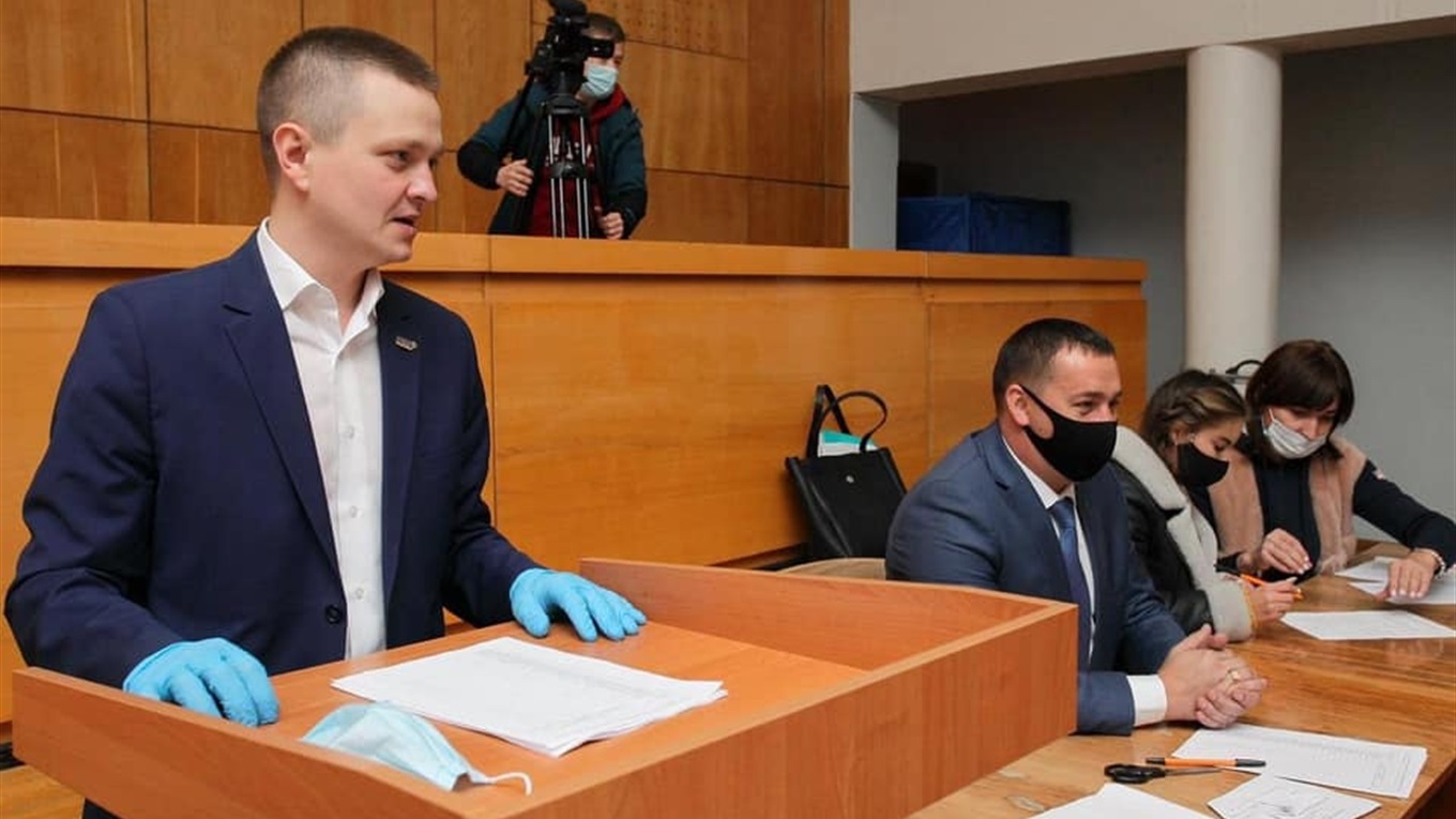 Северодонецкий районный совет начал свою работу: о целях и задачах поговорили с его председателем