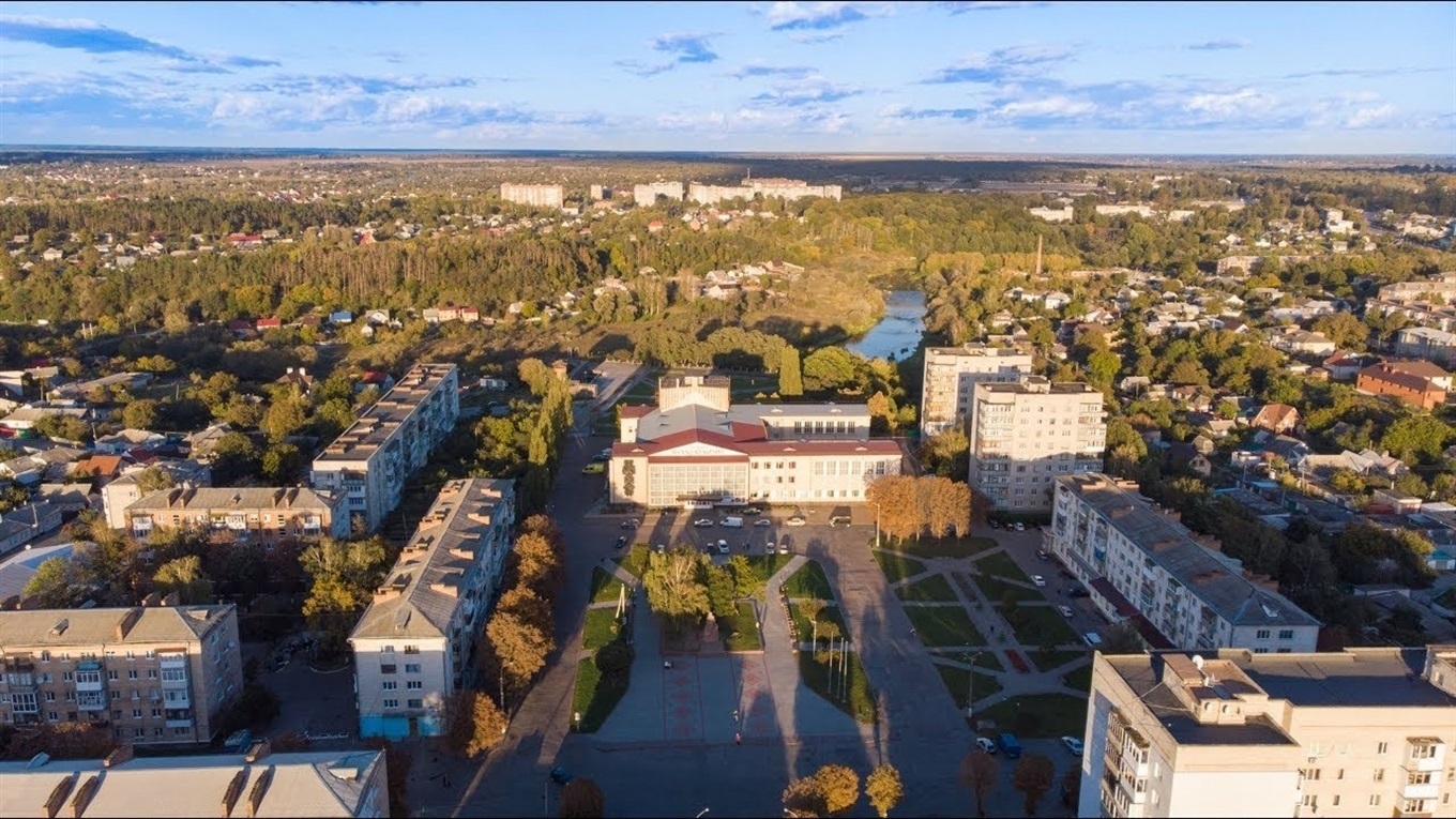 Скільки Новоградів вмістилося б на території Києва, Парижа чи Нью-Йорка