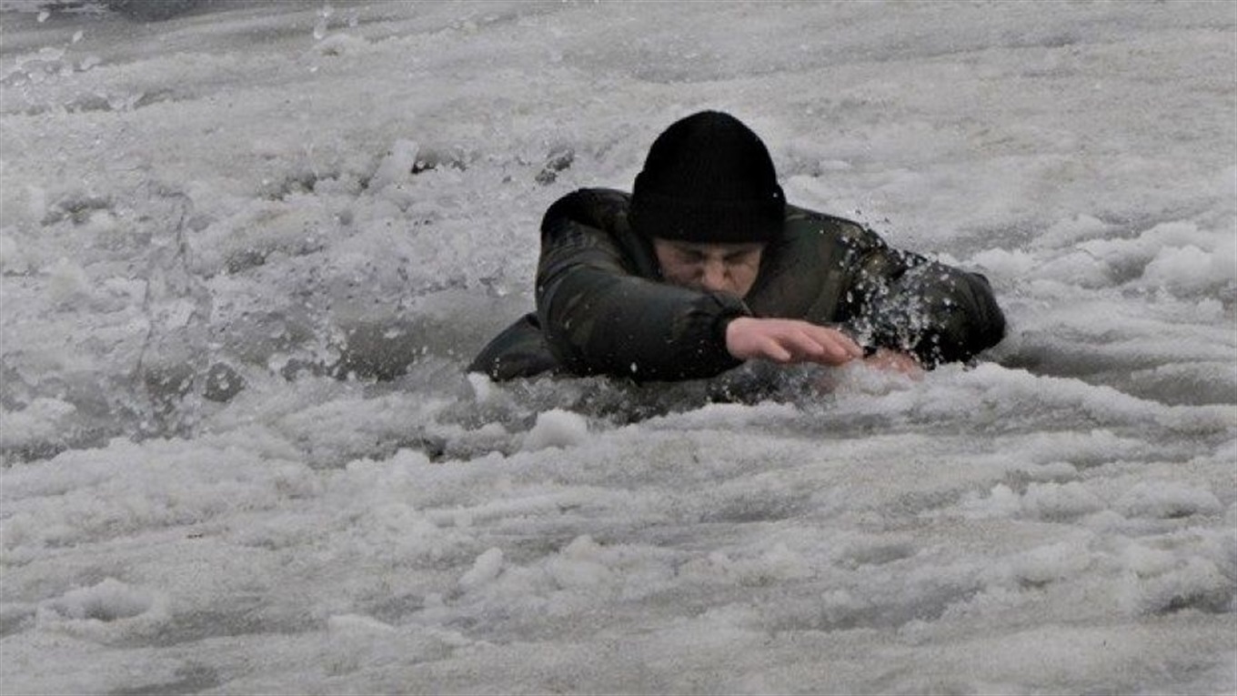 На Переяславщині під час риболовлі потонув працівник військової частини
