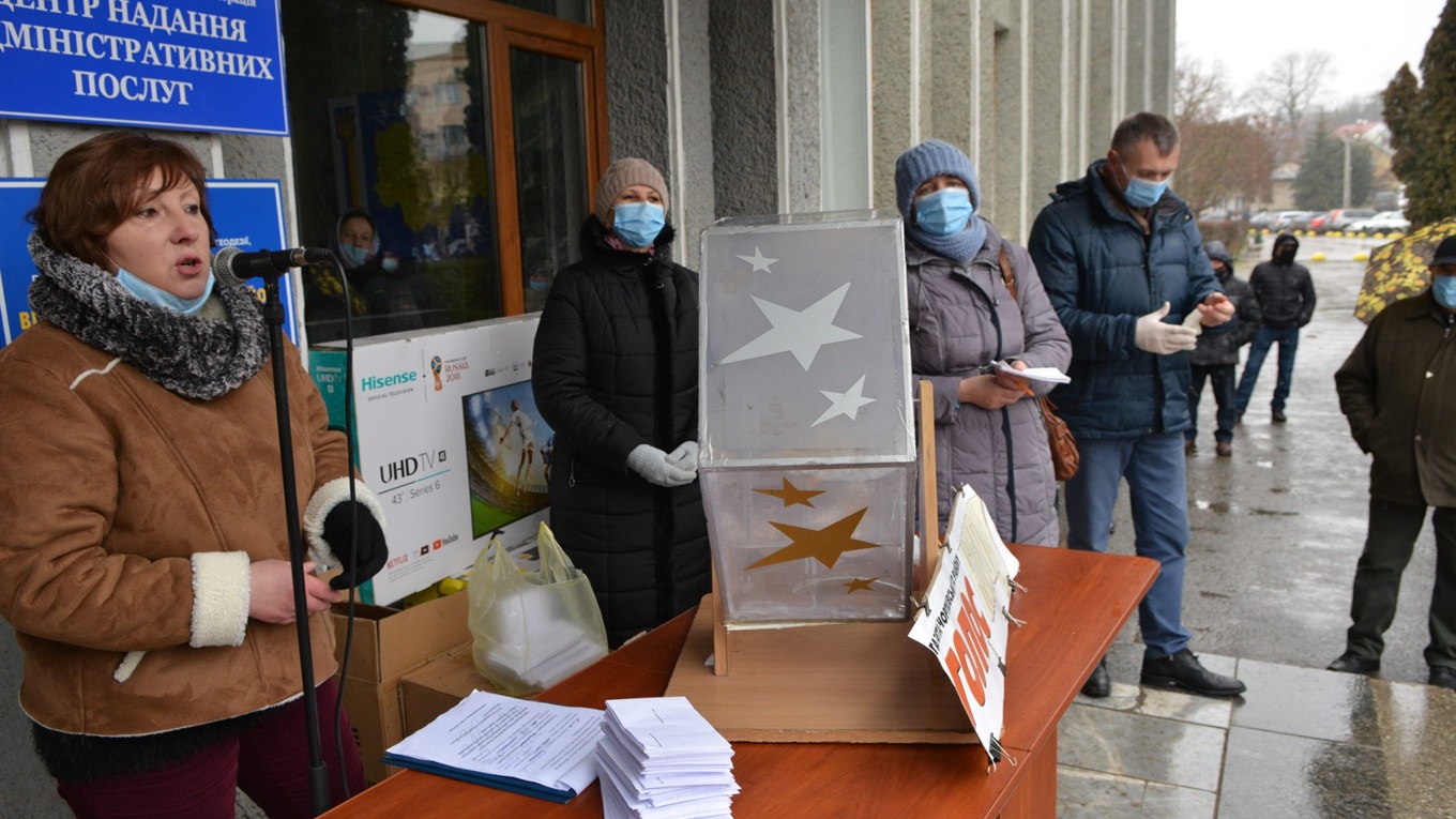 Редакція Чортківської газети «Голос народу» влаштувала розіграш призів: 431 учасник, 81 переможець!