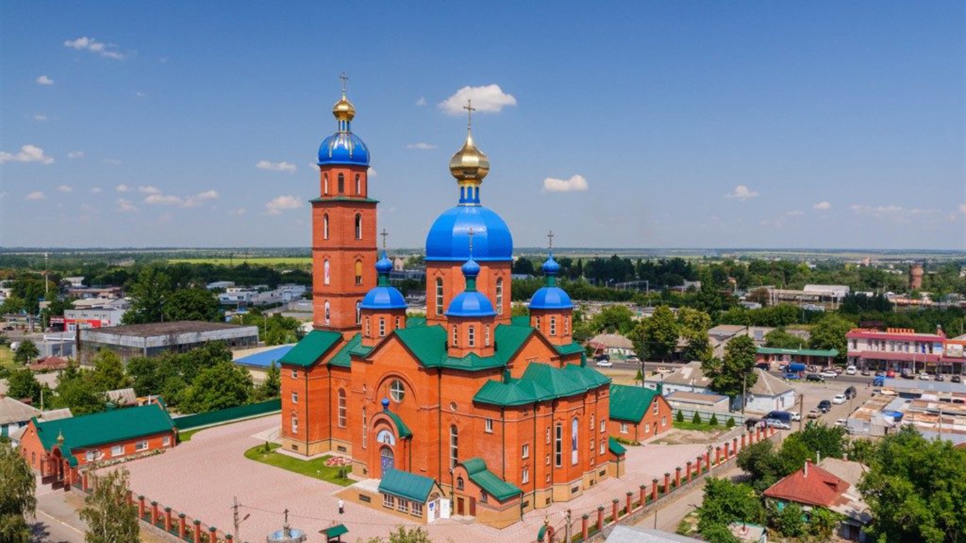 Скільки таких міст як Лозова вмістилося б на території Києва, Парижа чи Нью-Йорка