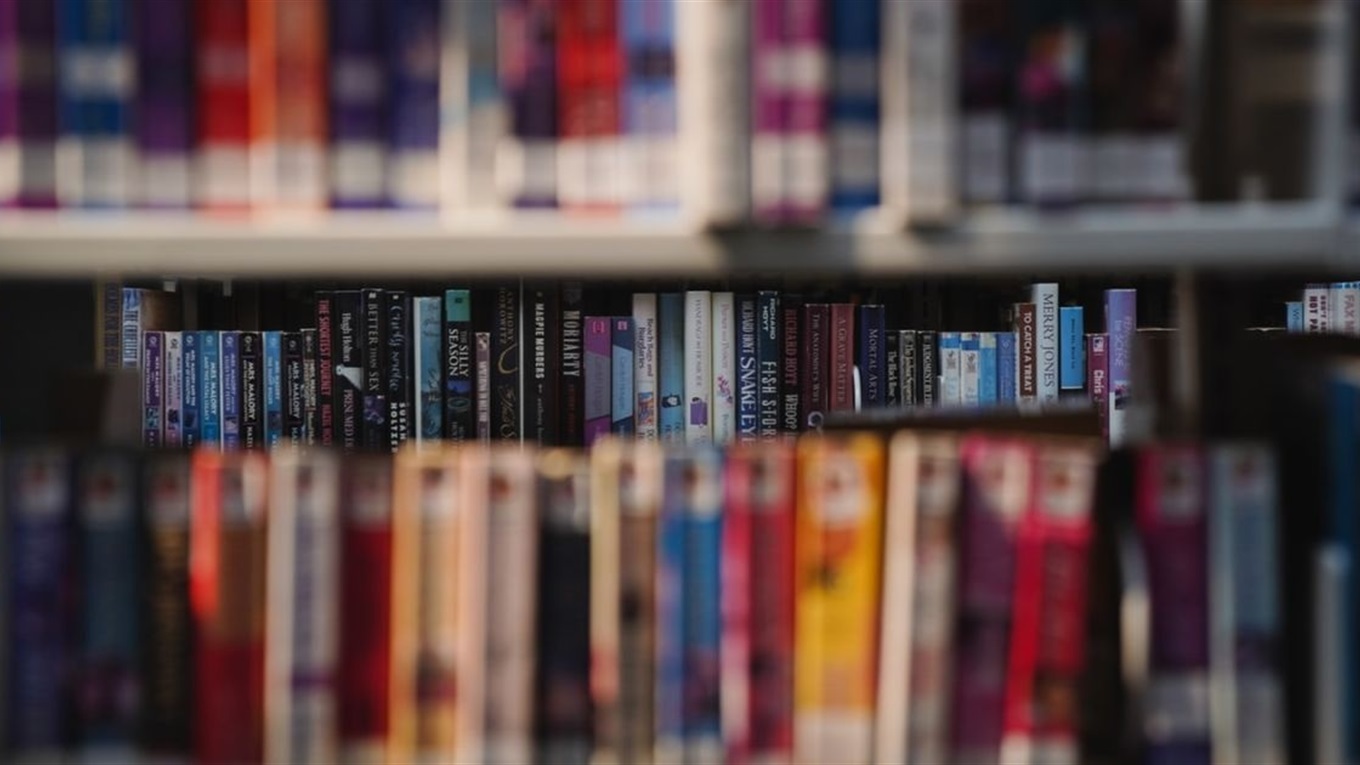 ТОП-5  найкращих українських книг-бестселерів