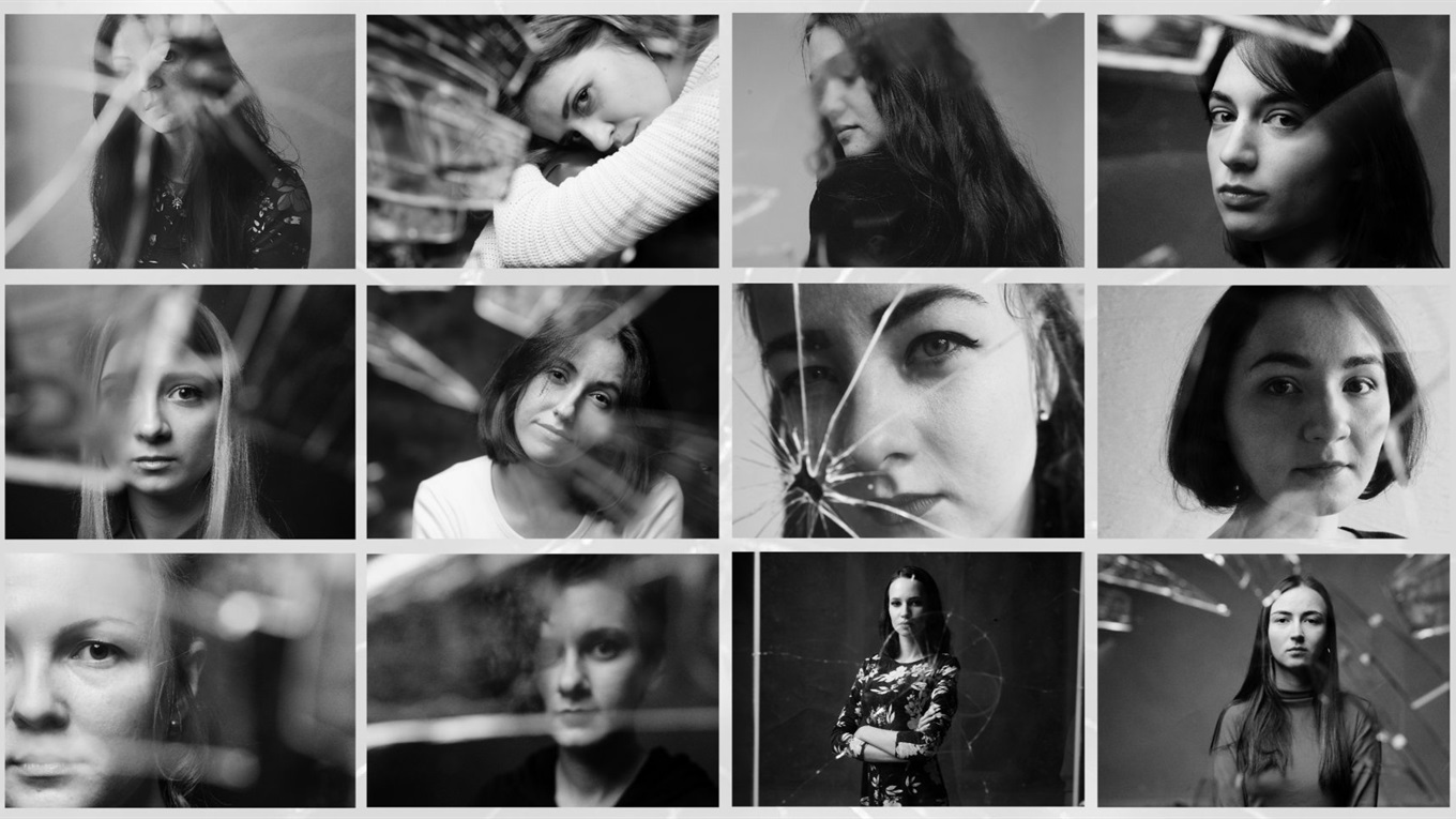 Це героїні соціальної фотовиставки “Небезмежність" в Маріуполі. Вона - про сексуальні домагання