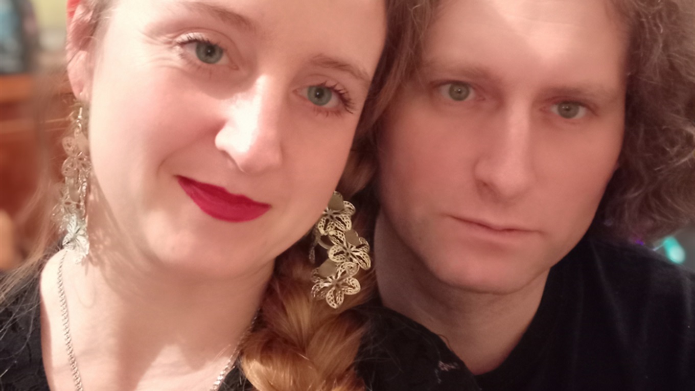Історія одного кохання у вірші: "Без слів мене ти розумієш, без зайвих рухів бачиш, що не так"