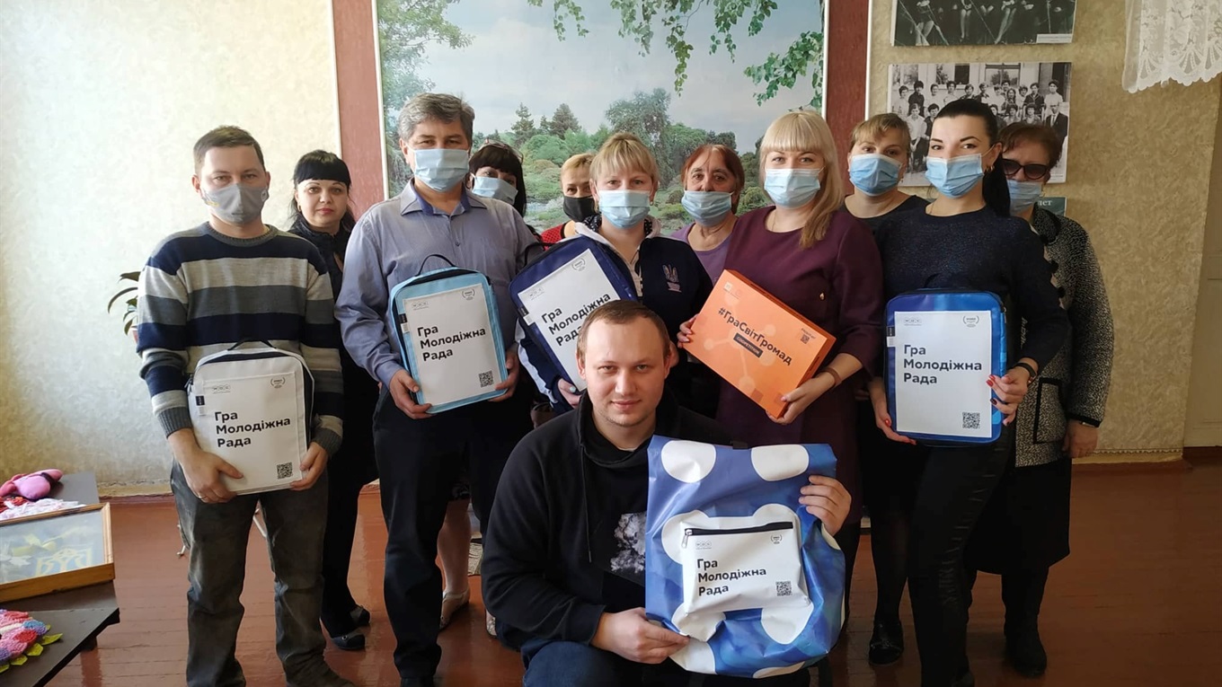 Комишуваський навчально-виховний комплекс здобув перемогу в "Ігромовому марафоні ActivEast"