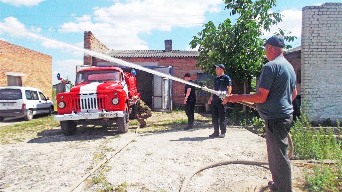 Досвід. Як місцева пожежна охорона в Кідрах врятувала село від біди