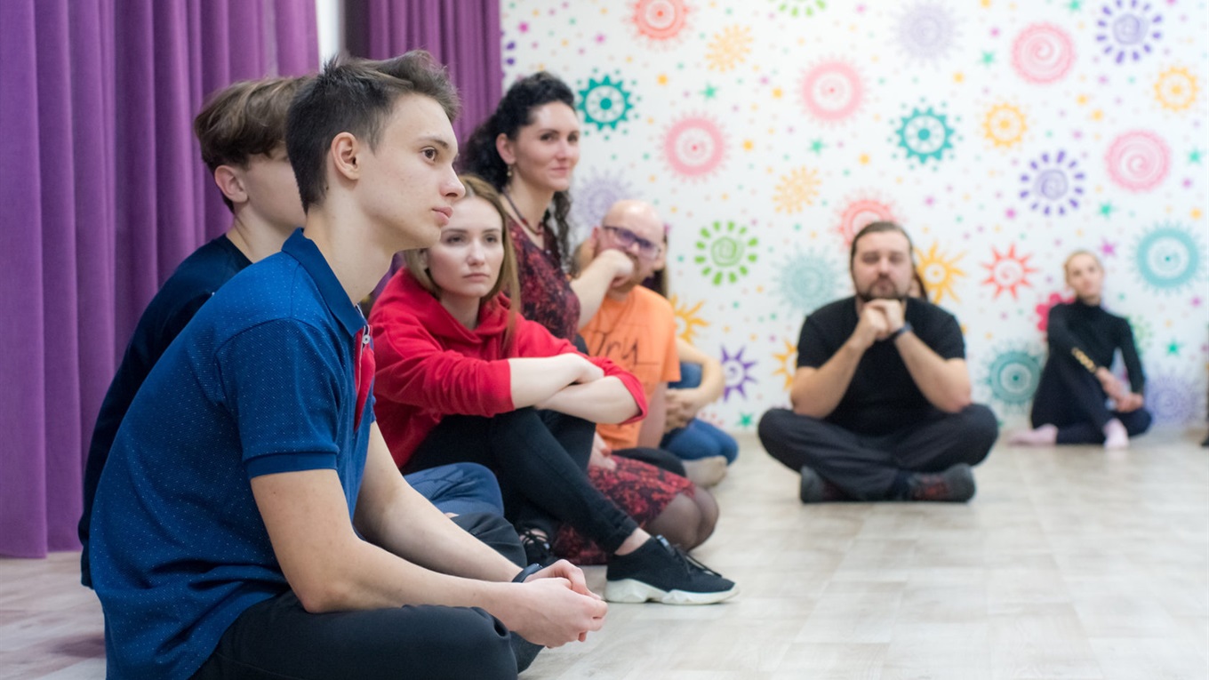 У Краматорську аматорський театр готує виставу. Інженери і електрики ставлять "Маленького принца"
