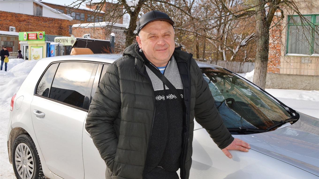 Таксі в Корюківці: учора по сорок гривень, сьогодні по п`ятдесят. Що думають пасажири і таксисти
