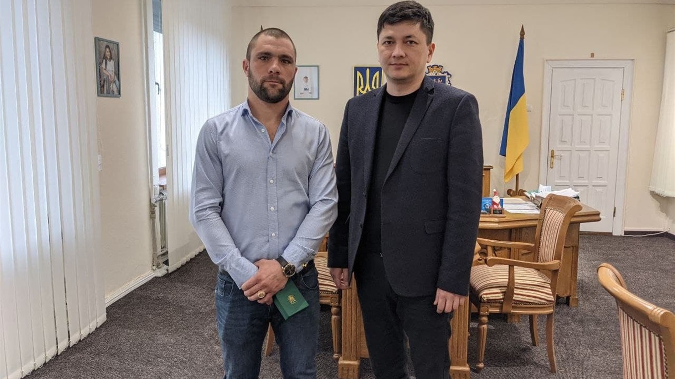 "Южненця, що врятував дітей нагородили відзнакою"