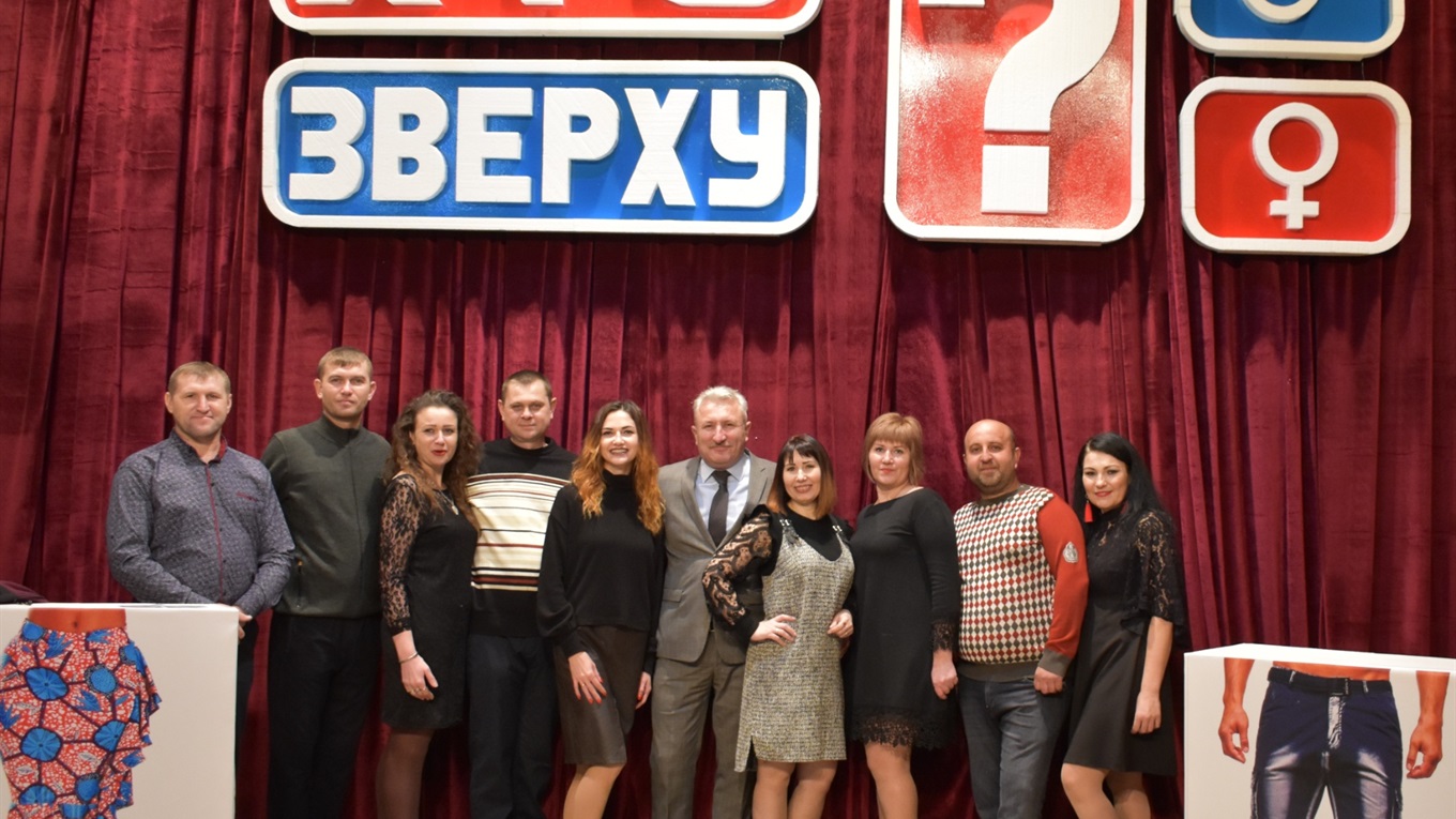 “Хто зверху?” в Нижніх Сірогозах, або як закінчилася конкурсна дуель між жінками та чоловіками