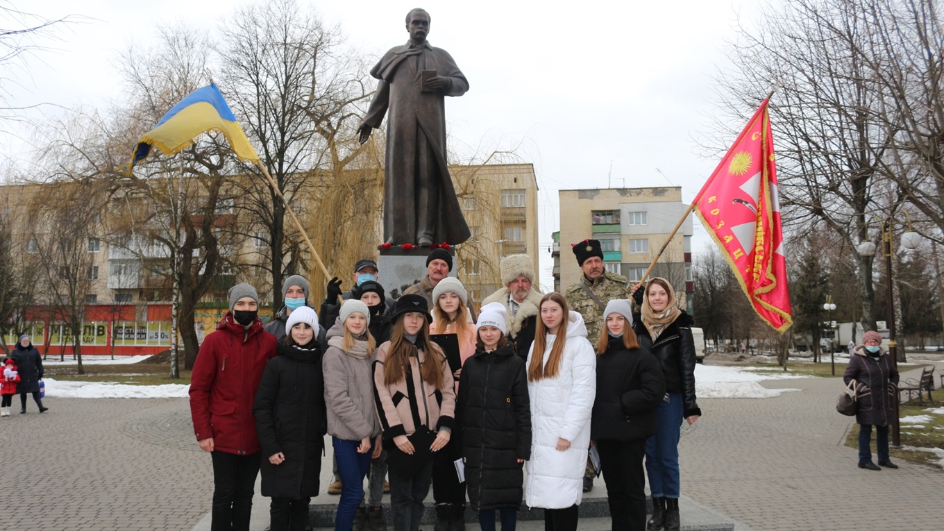 У Старокостянтинові відзначили річницю з Дня народження Великого Кобзаря