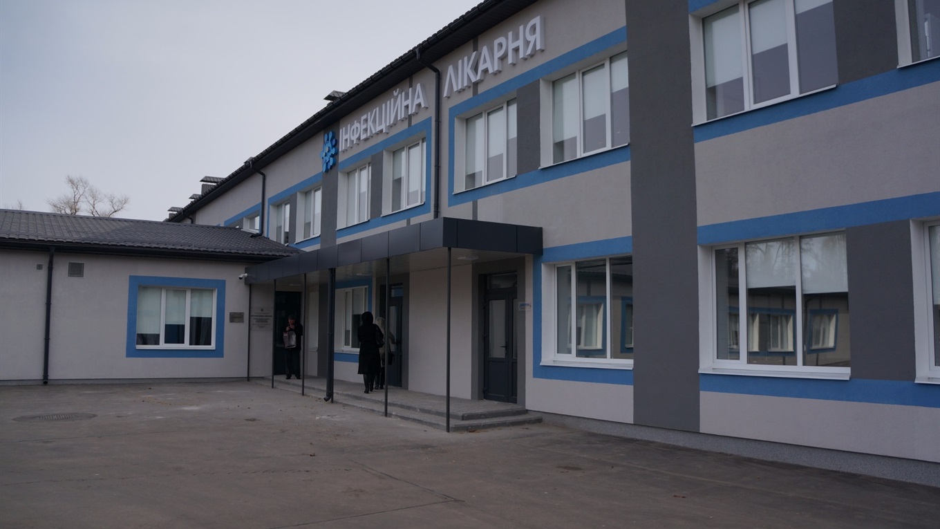 У инфекционной больницы после капремонта два технологических новшества и новая баклаборатория