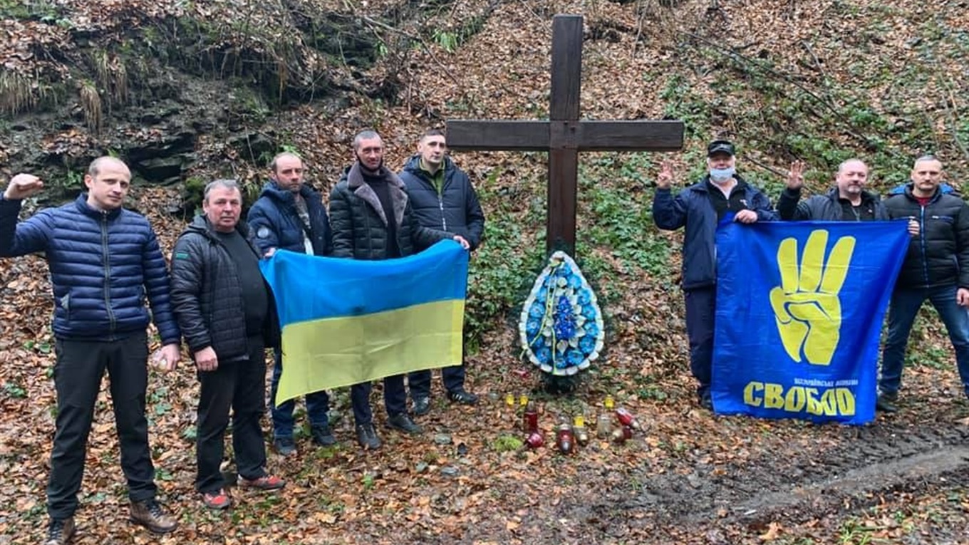 Активісти віддали шану січовикам