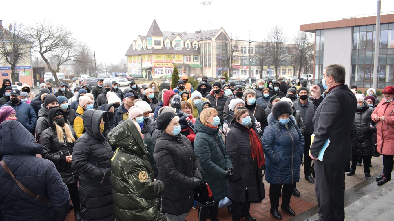 У Новограді протестували ФОПи: про що домовився міський голова з підприємцями