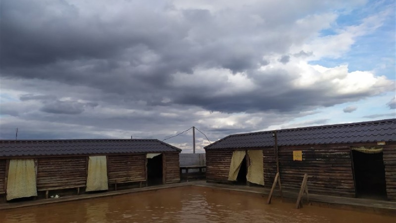 Гейзер Залізний Порт. Погрітися у гарячій воді, що б’є просто із землі