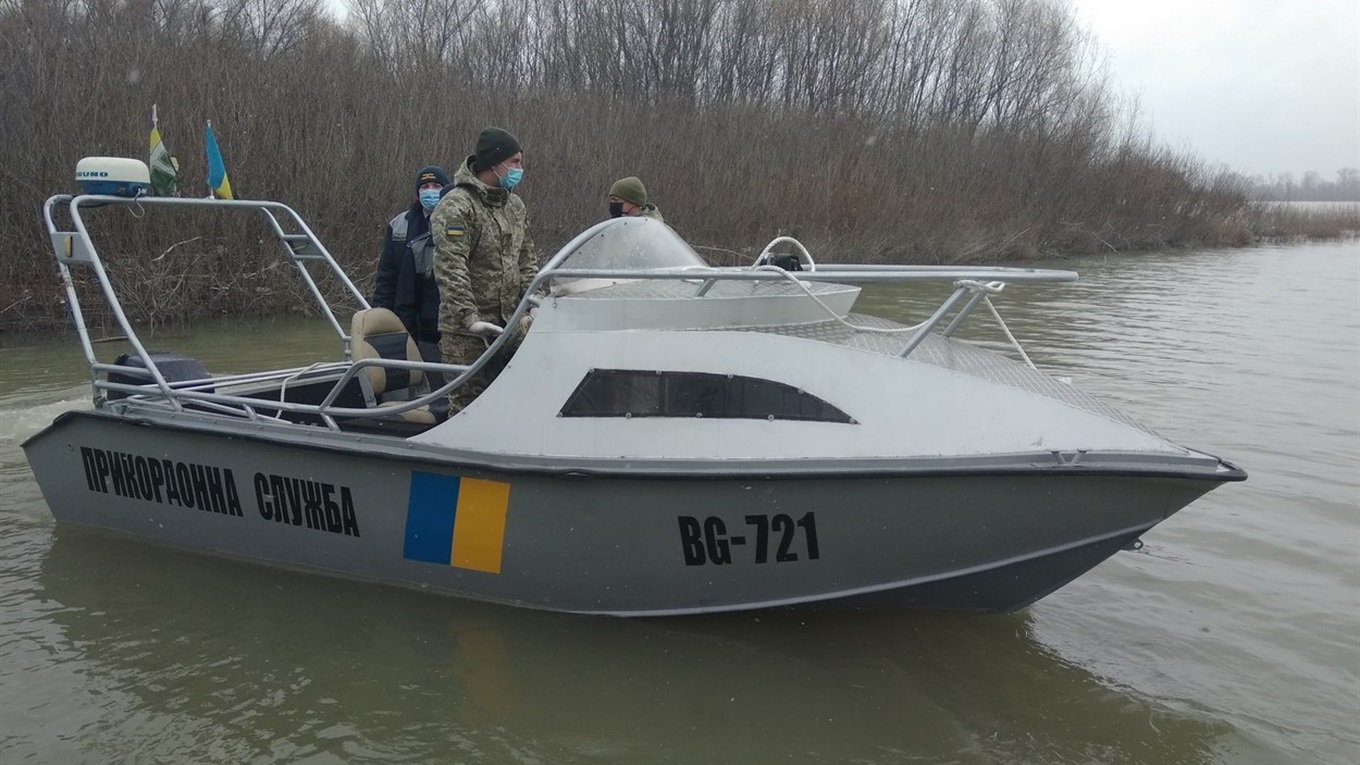 Карантин не помеха: пограничники Украины и Румынии возобновили совместные патрулирования Дуная