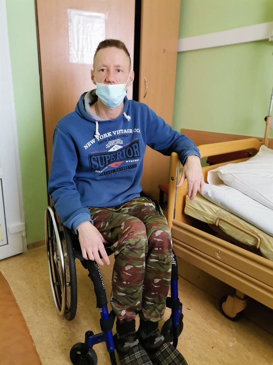 Виталий после первой химиотерапии в Институте рака