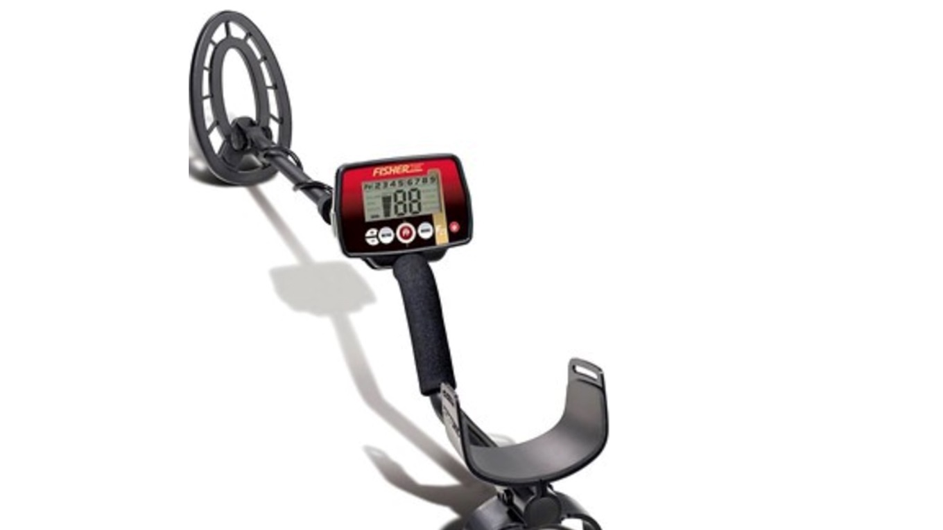Minelab, Fisher Labs или Treker: 3 популярных модели металлоискателя. Что нужно знать перед покупкой