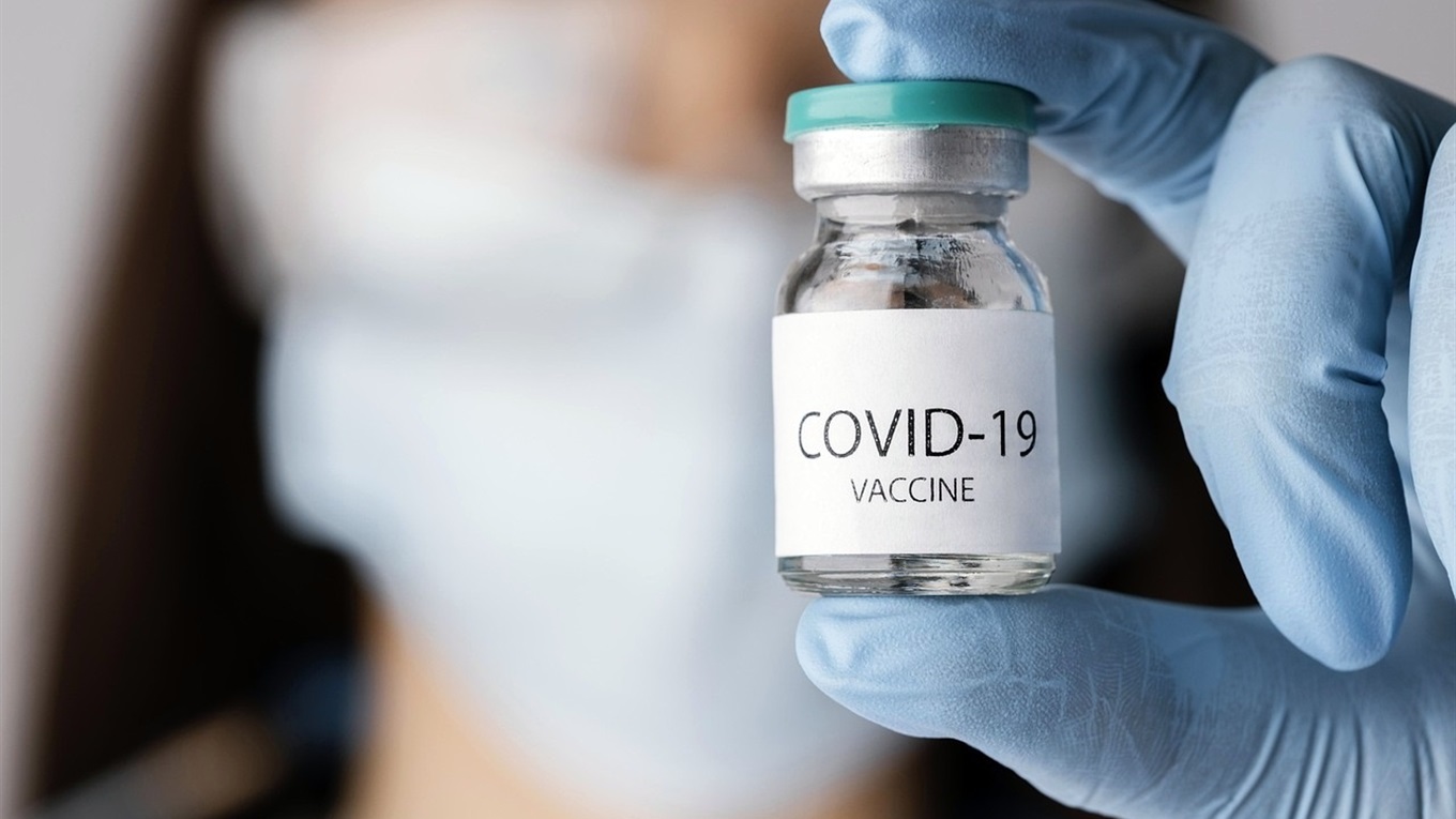 Чернігівські лікарі розповіли, чи безпечні вакцини від COVID-19