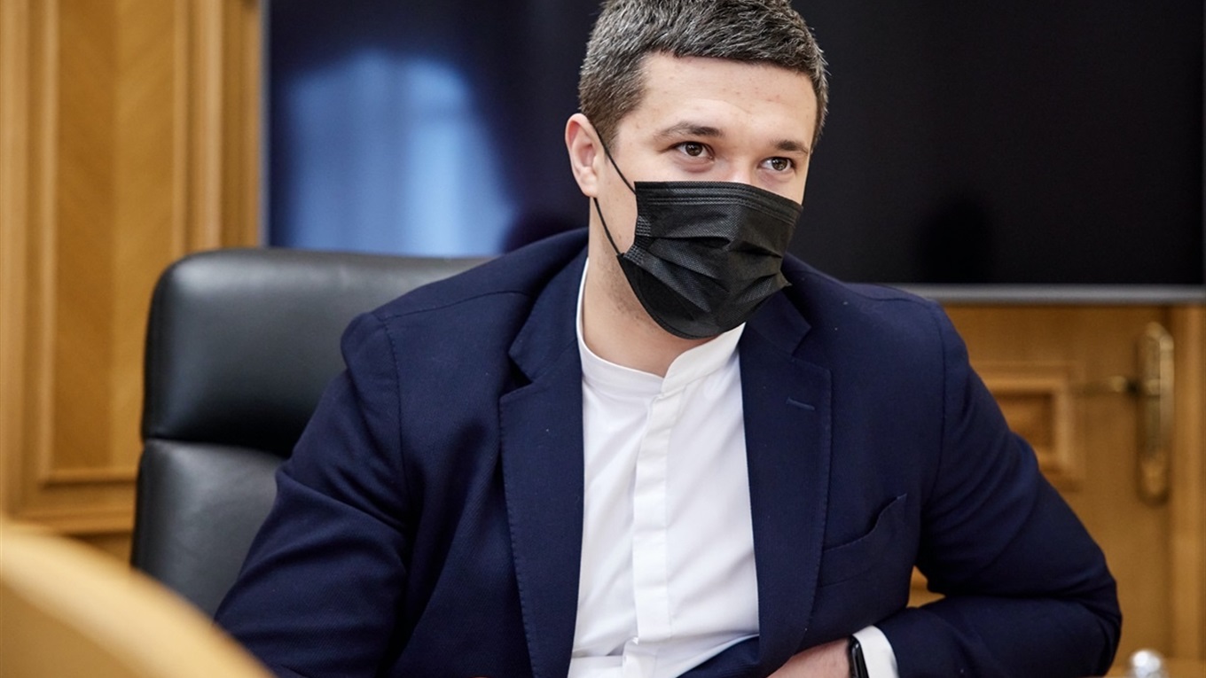 Наша перша ціль — відцифрувати 100% послуг, перевести їх в онлайн: голова Мінцифри Михайло Федоров