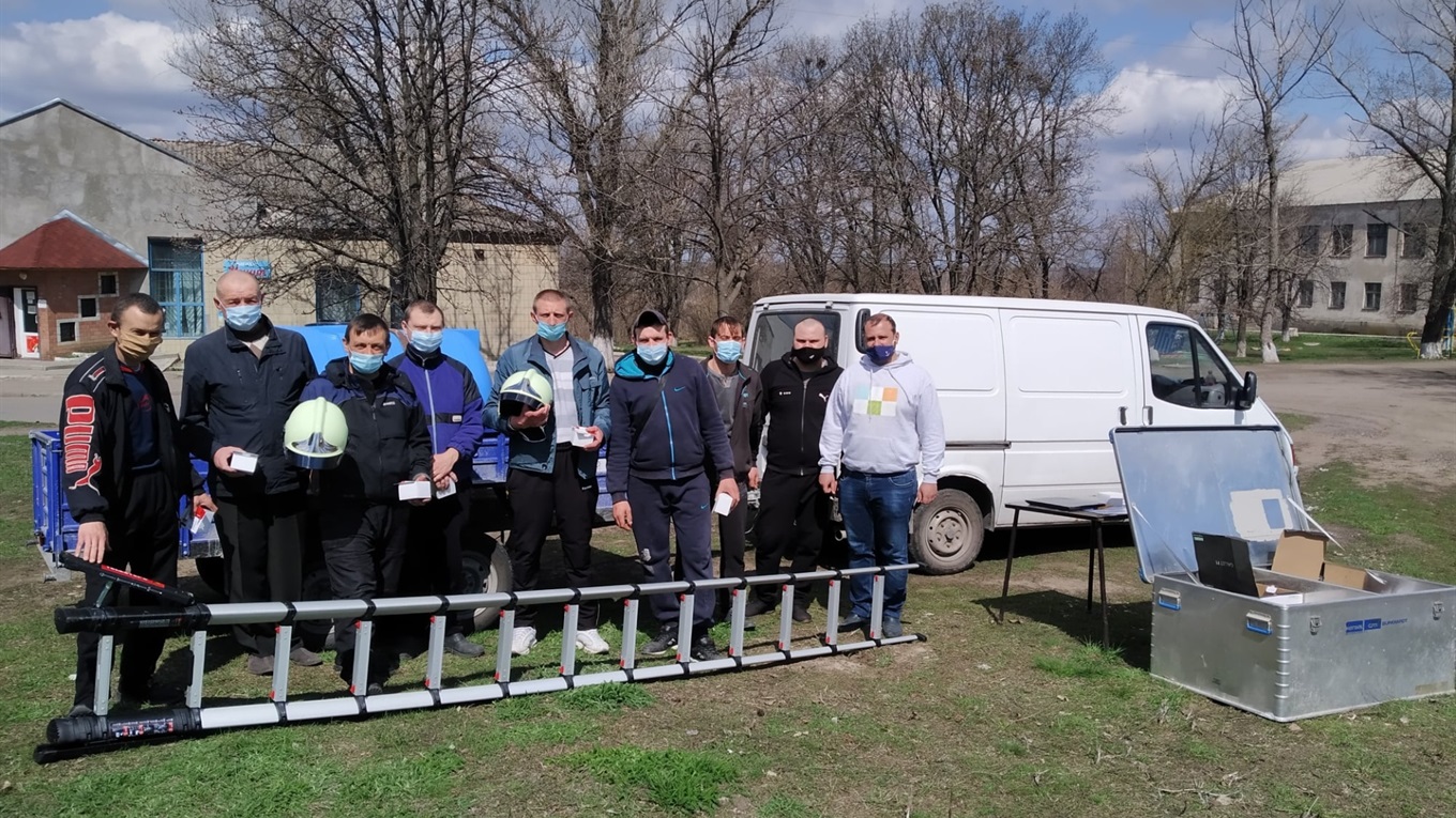 Відчуття небезпеки не має бути звичною справою. У Мирному волонтери створили власний пожежний загін
