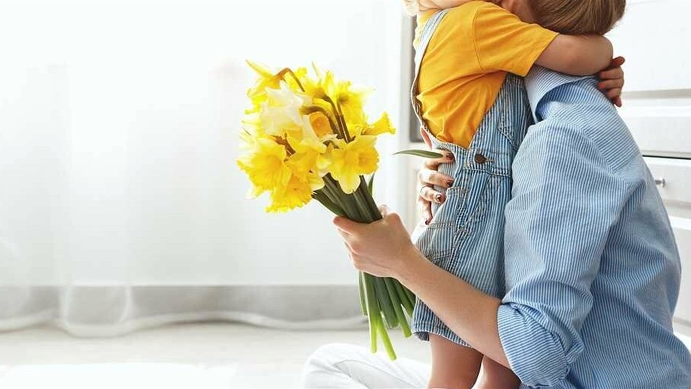 Подарунок для найрідніших: де у Сарнах замовити квіти до Дня матері