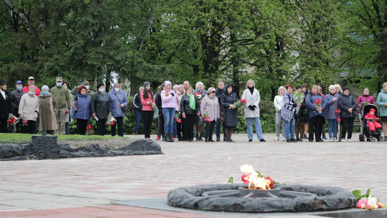 В Попасній провели мітинг з нагоди Дня Перемоги