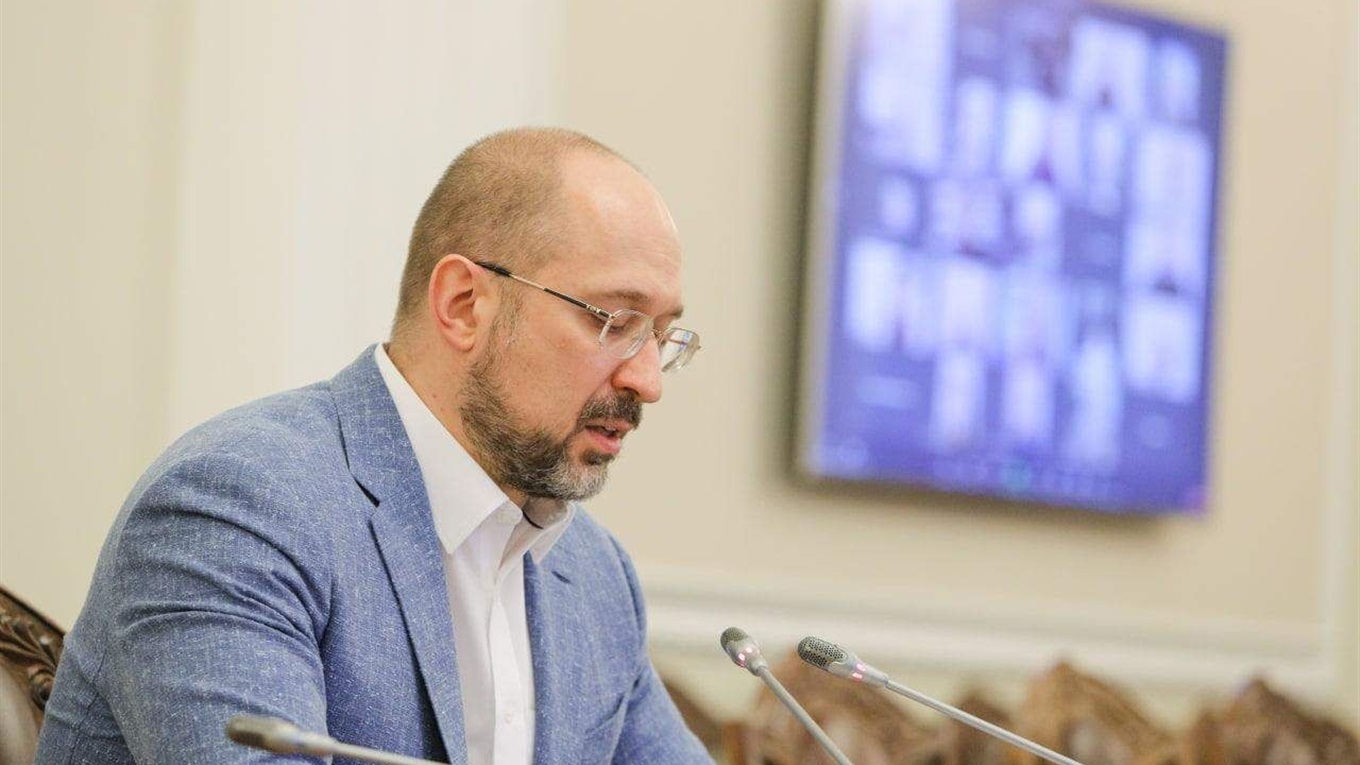 Ми готові запровадити будь-яку з моделей паспорта вакцинації, яка можлива в Європі, – Шмигаль