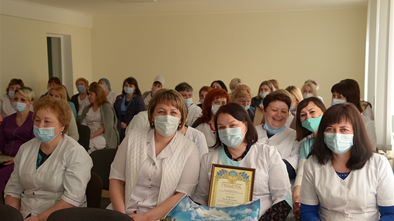 Вітали медичних сестер Старокостянтинівщини. Фоторепортаж
