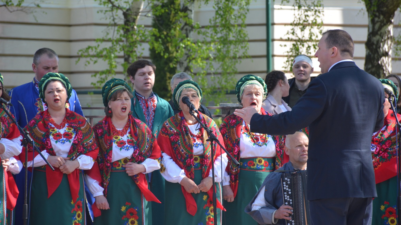 Народний аматорський хор Кагарлицького Будинку культури відновив виступи після локдауну (відео)