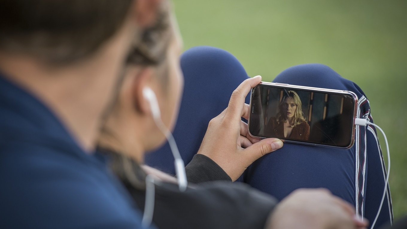 Підбірка відео з YouTube про Волноваху та волновасьців
