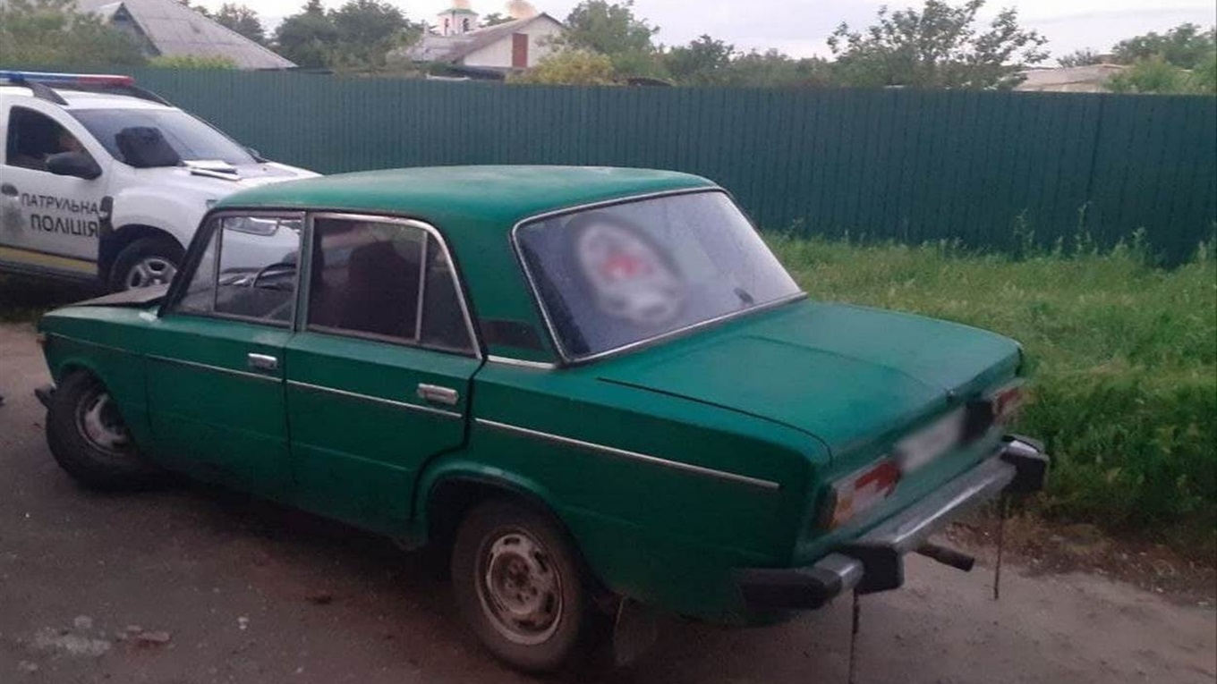 В Измаиле патрульные задержали пьяного водителя, который убегая от копов, совершил ДТП